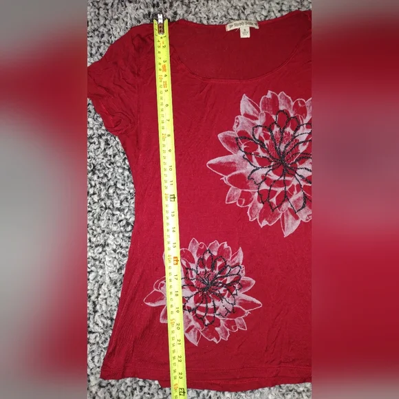 Simply Suzie - Picture 2 of 4